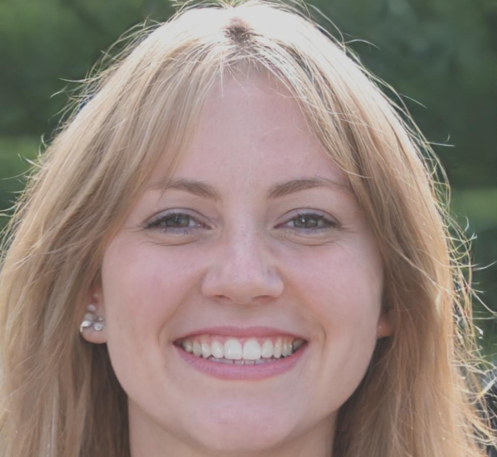 Amara Voss, lead floristry instructor